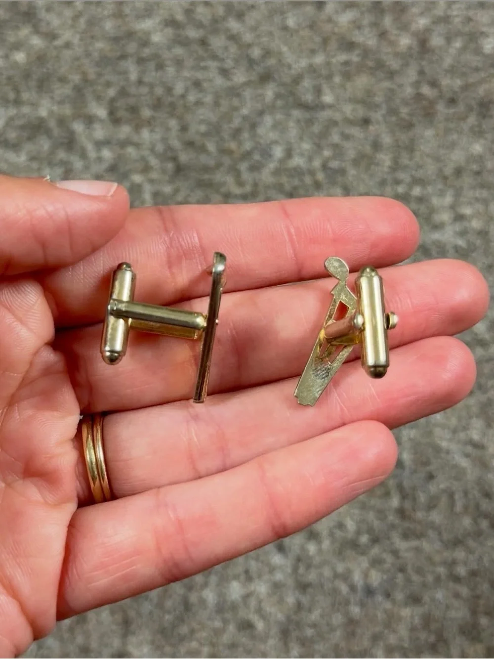 Cuff links